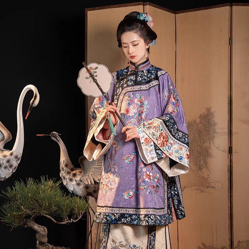 The Cheongsam Girl:A Journey into the World of 3-to 5-Year-Old Children The Cheongsam Girl:A Journey into the World of 3-to 5-Year-Old Children