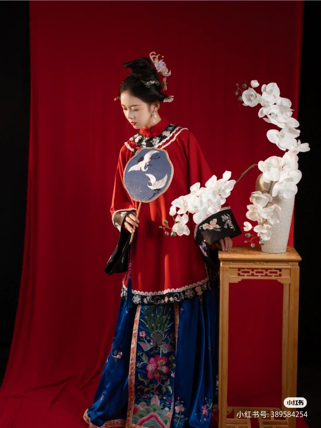Summer in Ming-Style Hanfu with Cloud-肩 Decoration:A Complete Guide