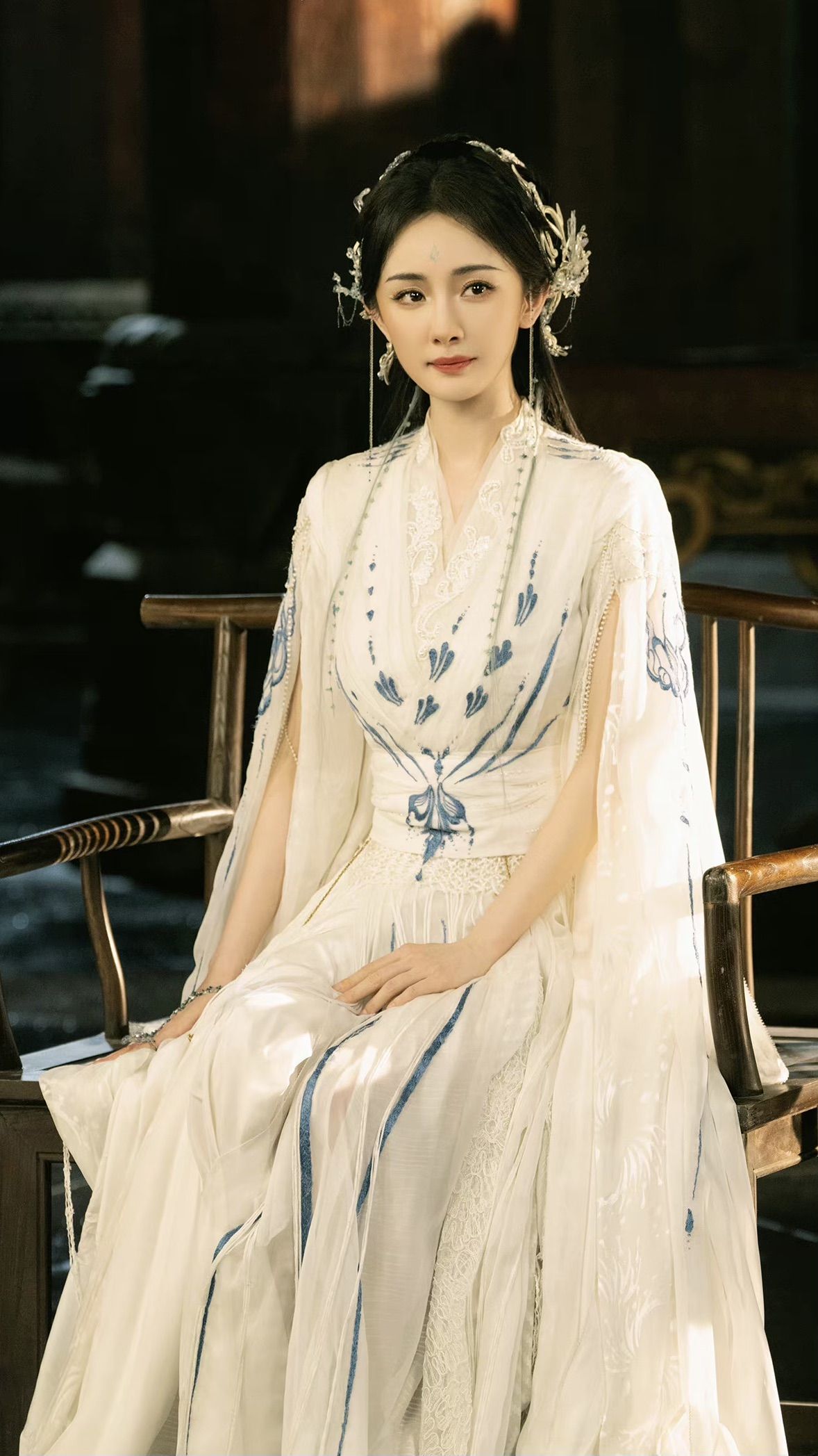 Traditional Charm:The Rise of Chinese-Style Tang Suit Dress for Women Traditional Charm:The Rise of Chinese-Style Tang Suit Dress for Women