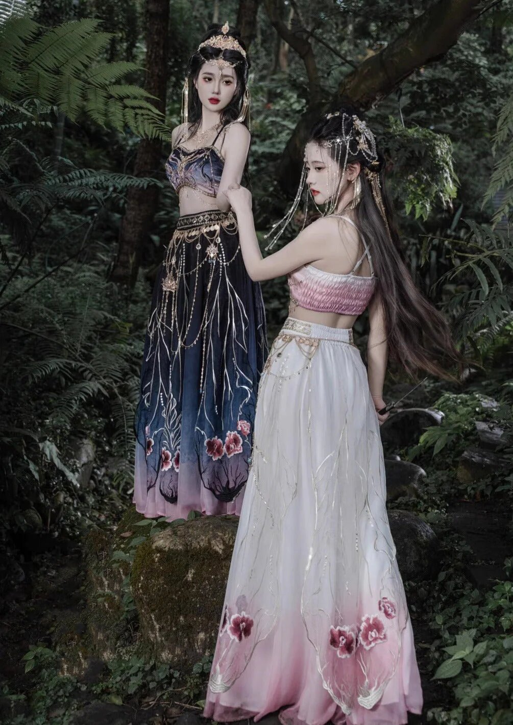 The Allure of Full-Placket Long-Sleeve Cheongsam:A Cultural Icon of Chinese Heritage The Allure of Full-Placket Long-Sleeve Cheongsam:A Cultural Icon of Chinese Heritage