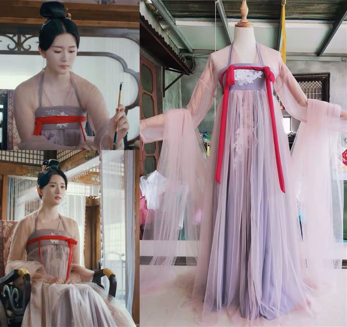 The Enchantment of Cheongsam and 5cm High Heels The Enchantment of Cheongsam and 5cm High Heels