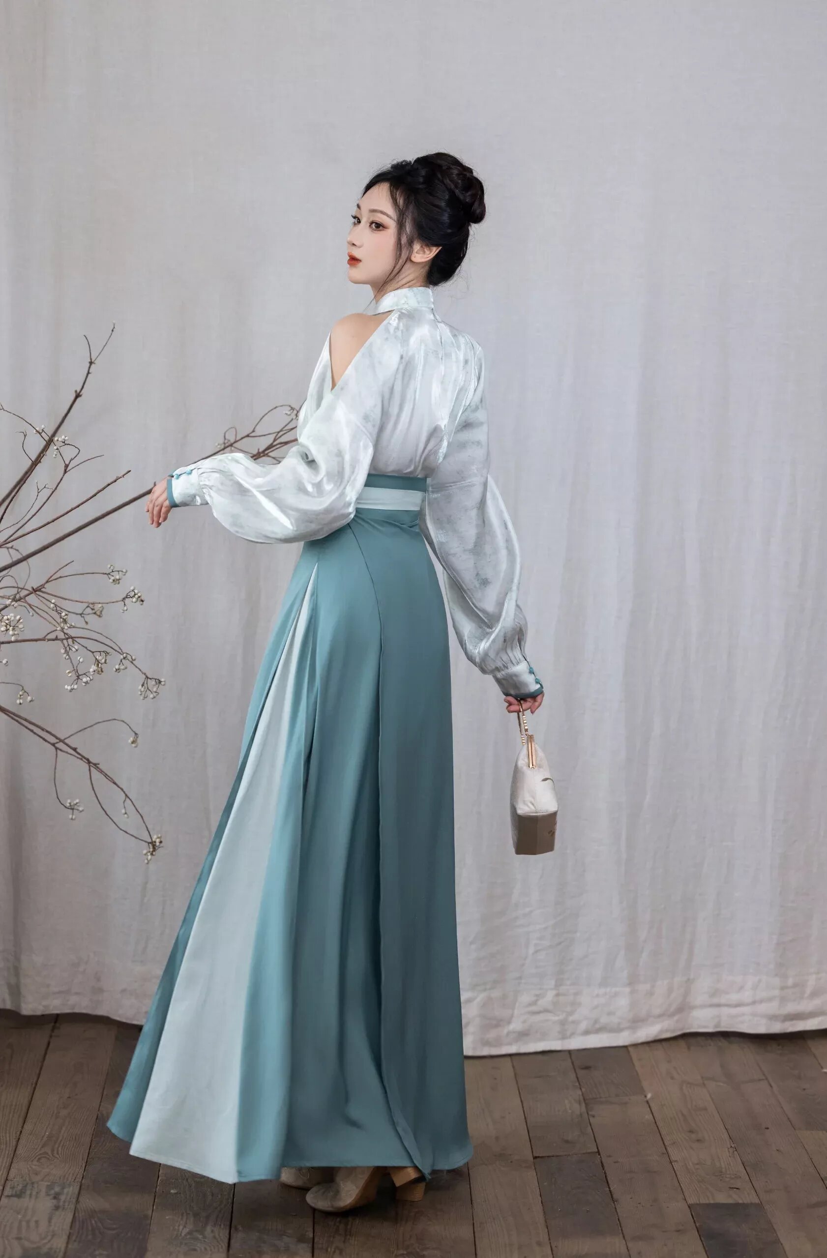 The Rise of Hanfu Fashion for Girl Children:Embracing the Traditional Beauty in Big Kids The Rise of Hanfu Fashion for Girl Children:Embracing the Traditional Beauty in Big Kids