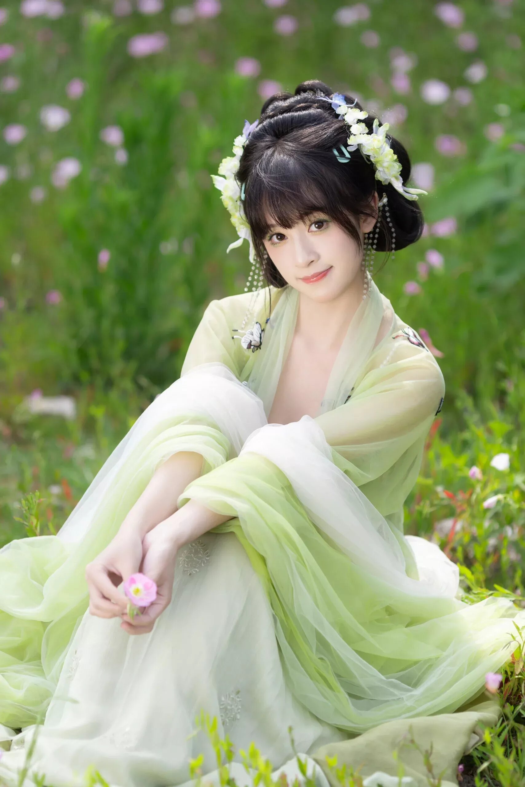 Spring and Autumn Mini-Height Womens Cheongsam:The Essence of Traditional Elegance