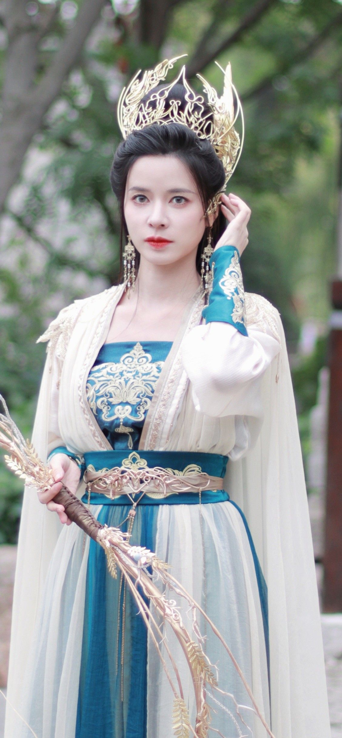 The Evolution of Cheongsam:Modern Innovations in Traditional Chinese Dress The Evolution of Cheongsam:Modern Innovations in Traditional Chinese Dress