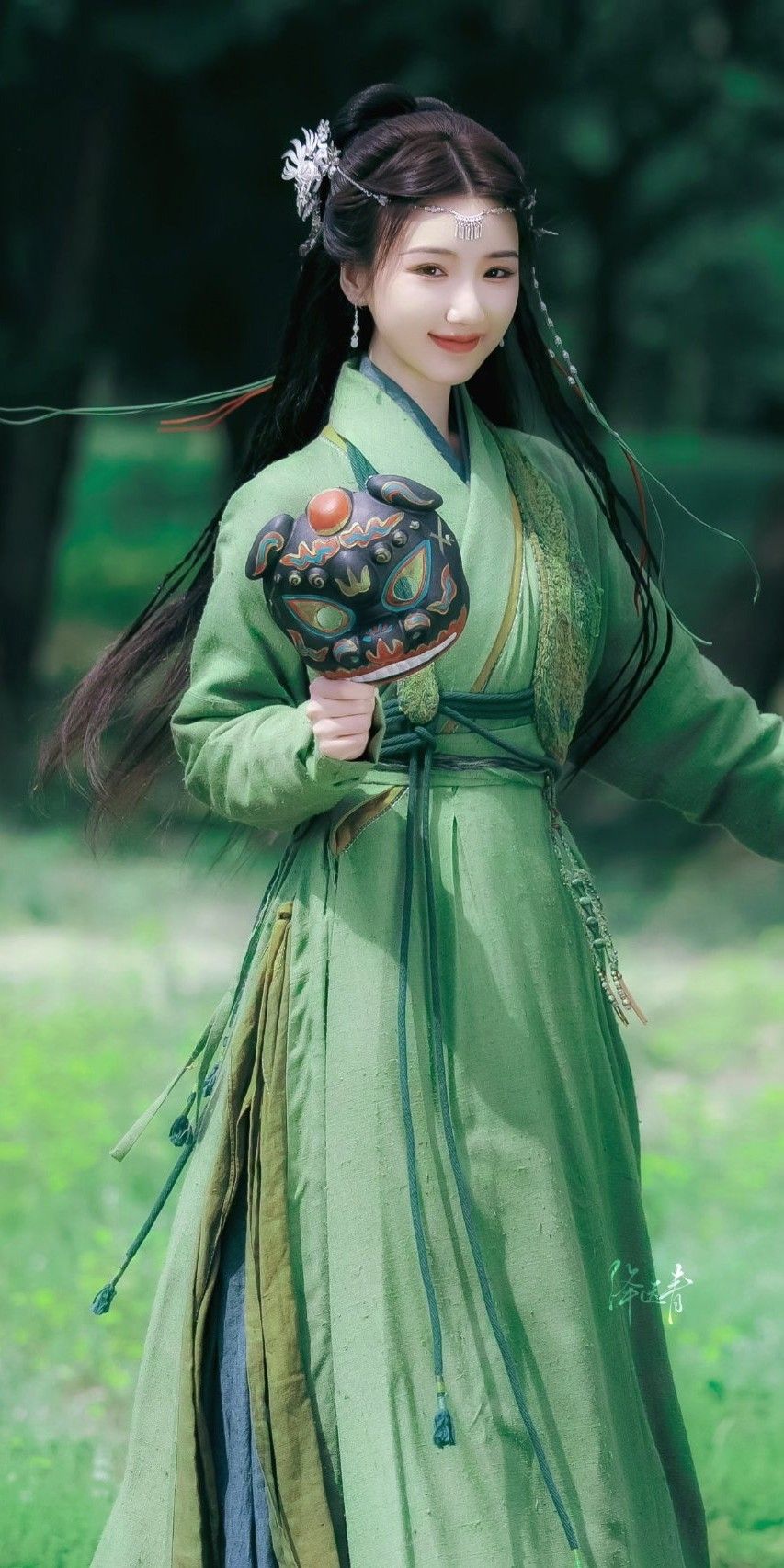 Preschoolers in Traditional Chinese Attire:The Charm of Hanfu for Little Girls Preschoolers in Traditional Chinese Attire:The Charm of Hanfu for Little Girls