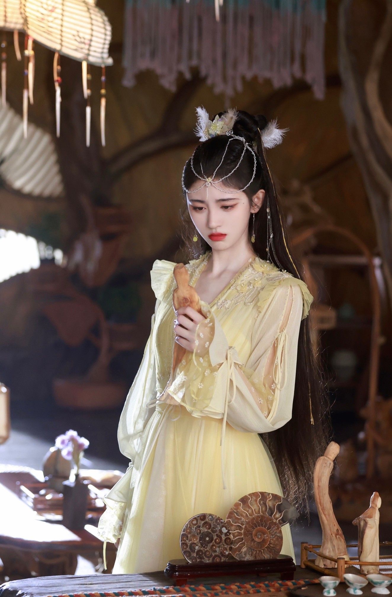 Reimagining the Traditional Cheongsam:Modernizing the Long-Style Top Reimagining the Traditional Cheongsam:Modernizing the Long-Style Top