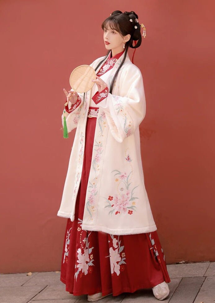 Winter Hair Accessories for Girls:The Charm of Traditional Hanfu Styles with Childrens Wig Winter Hair Accessories for Girls:The Charm of Traditional Hanfu Styles with Childrens Wig