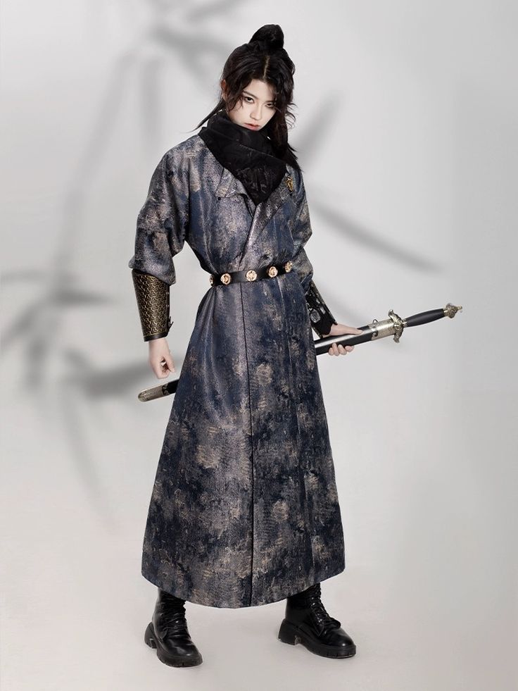 Embracing the Sky in Traditional Splendor:Summer Hanfu Fashion under a Vast Blue Sky Embracing the Sky in Traditional Splendor:Summer Hanfu Fashion under a Vast Blue Sky