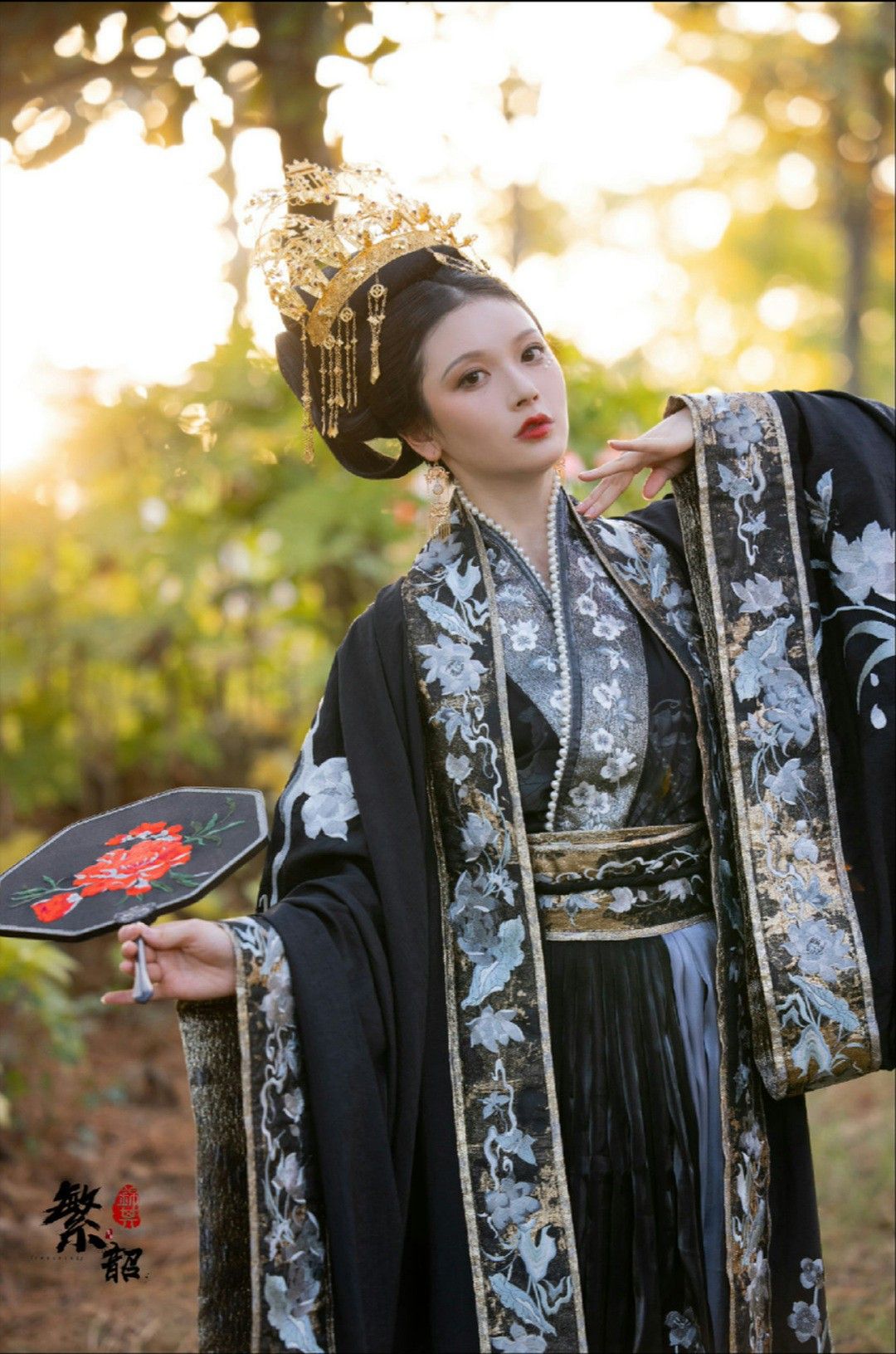 Exploding Street Style:The Enchantment of My First Love in Cheongsam
