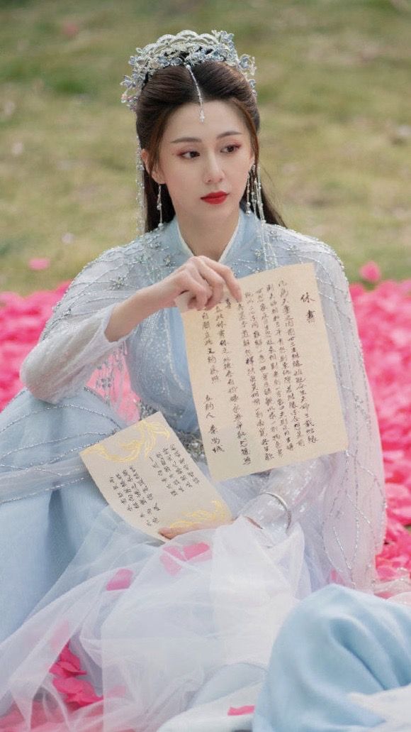 One-Year-Old Baby in a Cheongsam:A Cultural Celebration