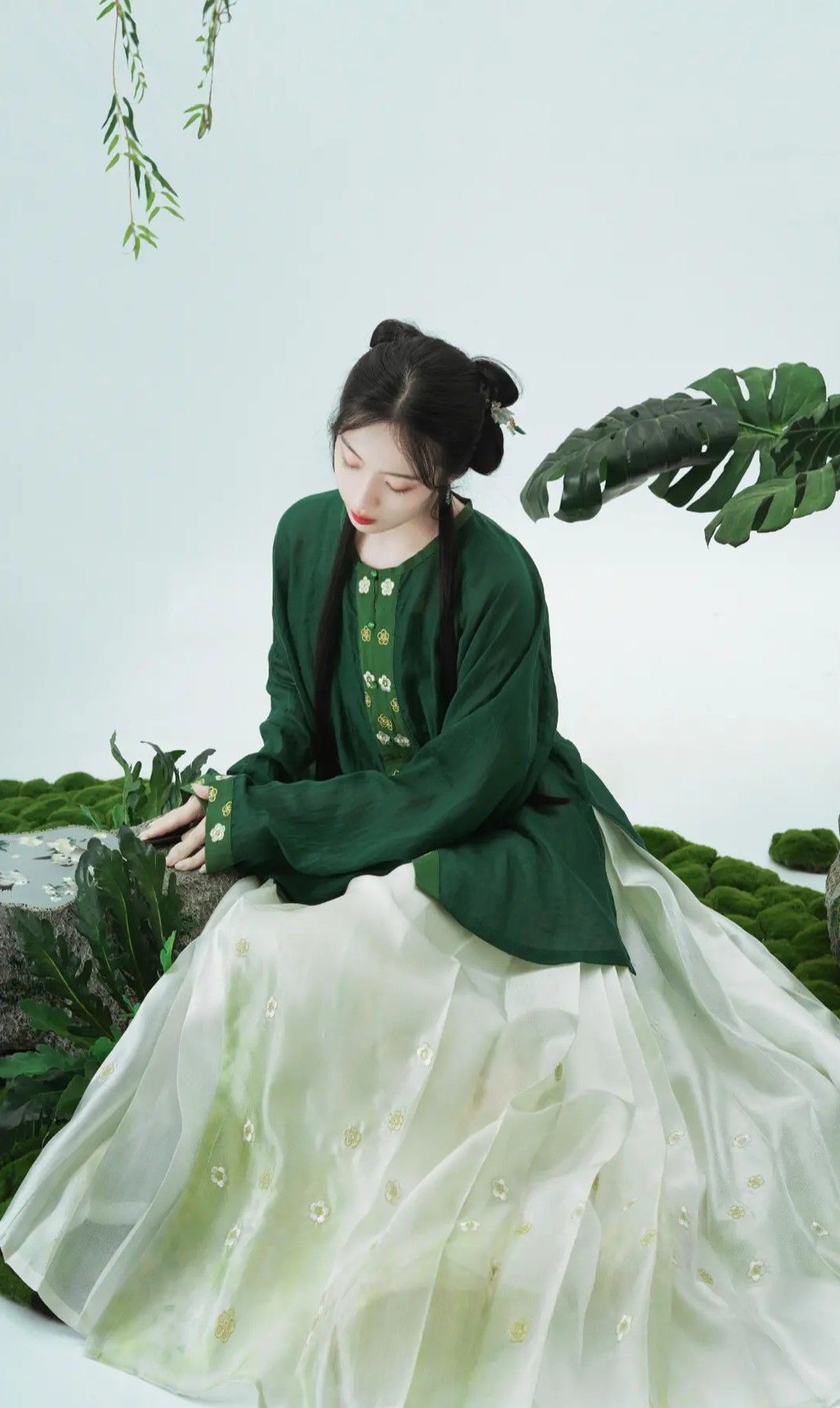 Ancient Charm of Hanfu Hairpins:A Journey into Traditional Chinese Beauty Ancient Charm of Hanfu Hairpins:A Journey into Traditional Chinese Beauty