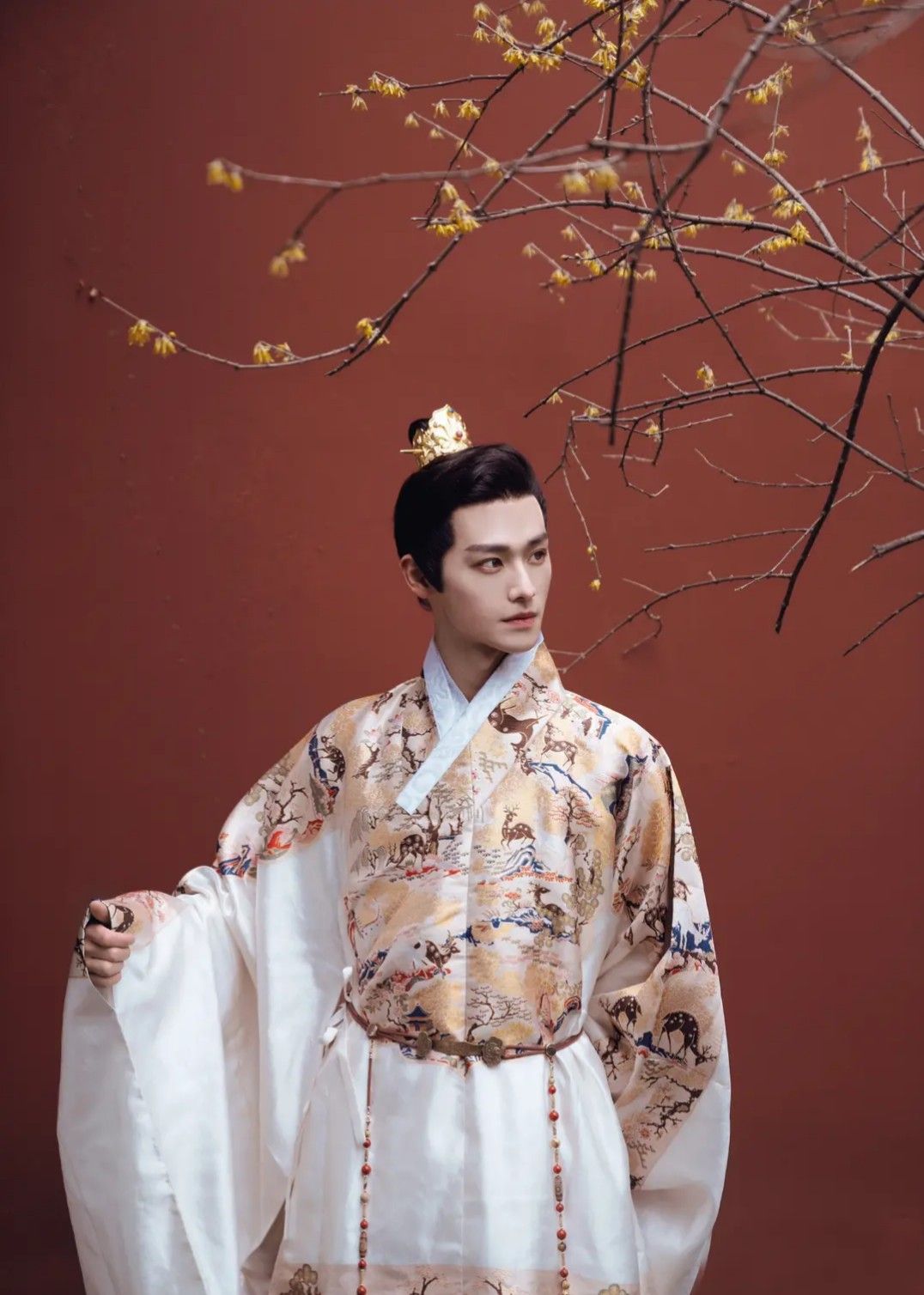Reading Festival and the Revival of Hanfu:A Cultural Fusion Reading Festival and the Revival of Hanfu:A Cultural Fusion