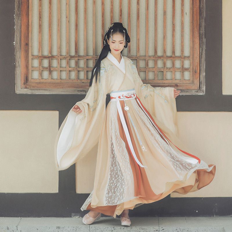 Drunken Jiangnan:The Original Hanfu Fashion Drunken Jiangnan:The Original Hanfu Fashion