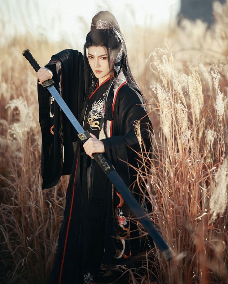 The Wandering Sons Embrace of Hanfu:A Journey Through the World of Traditional Chinese Clothing The Wandering Sons Embrace of Hanfu:A Journey Through the World of Traditional Chinese Clothing