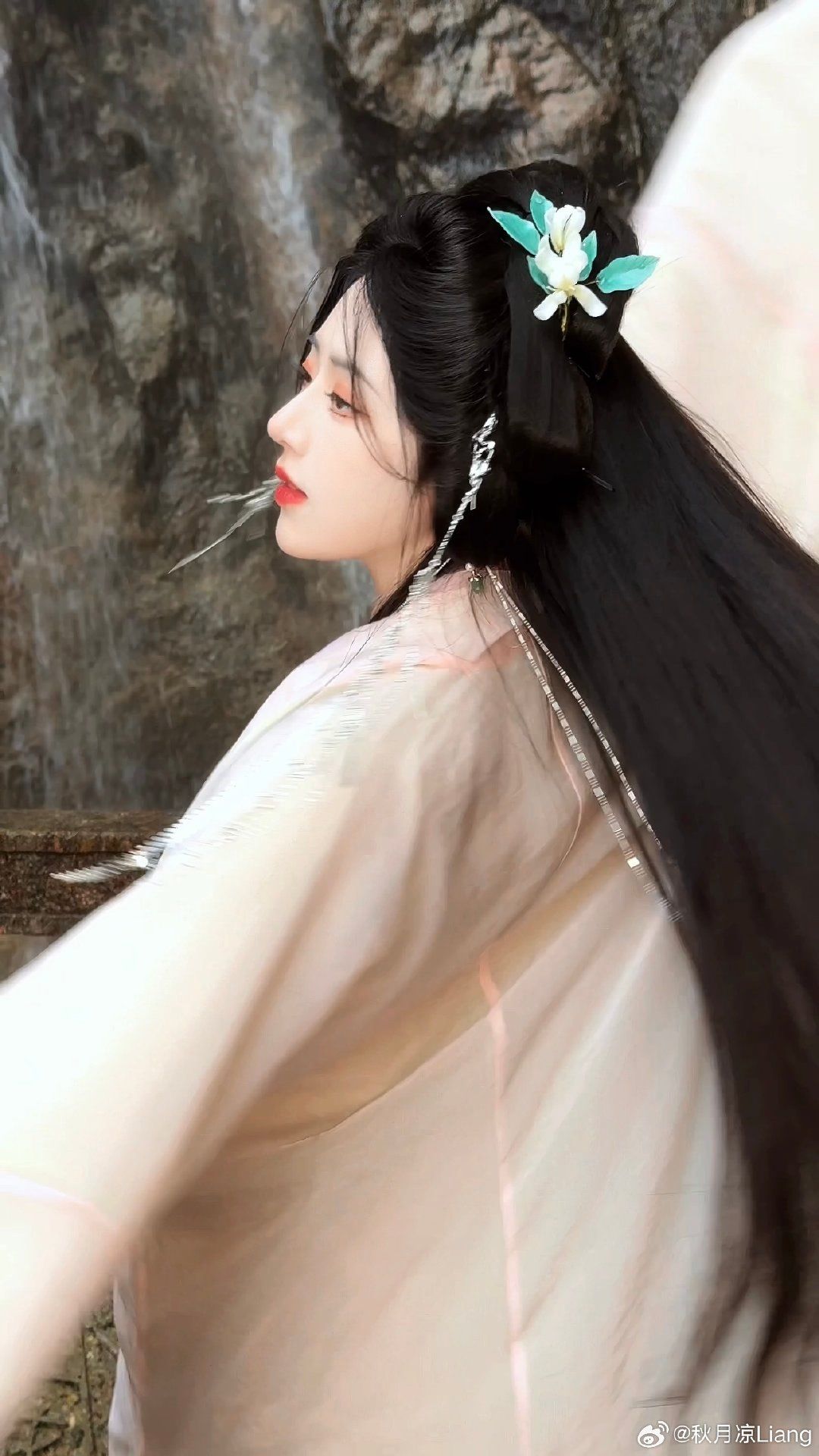 Original Hanfu Collection at Menghuan Qu阁 Original Hanfu Collection at Menghuan Qu阁