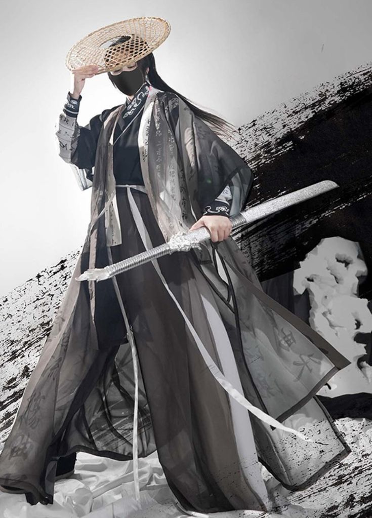 Plus-Size Fashionistas Embrace the Charm of Hanfu in Summer Plus-Size Fashionistas Embrace the Charm of Hanfu in Summer