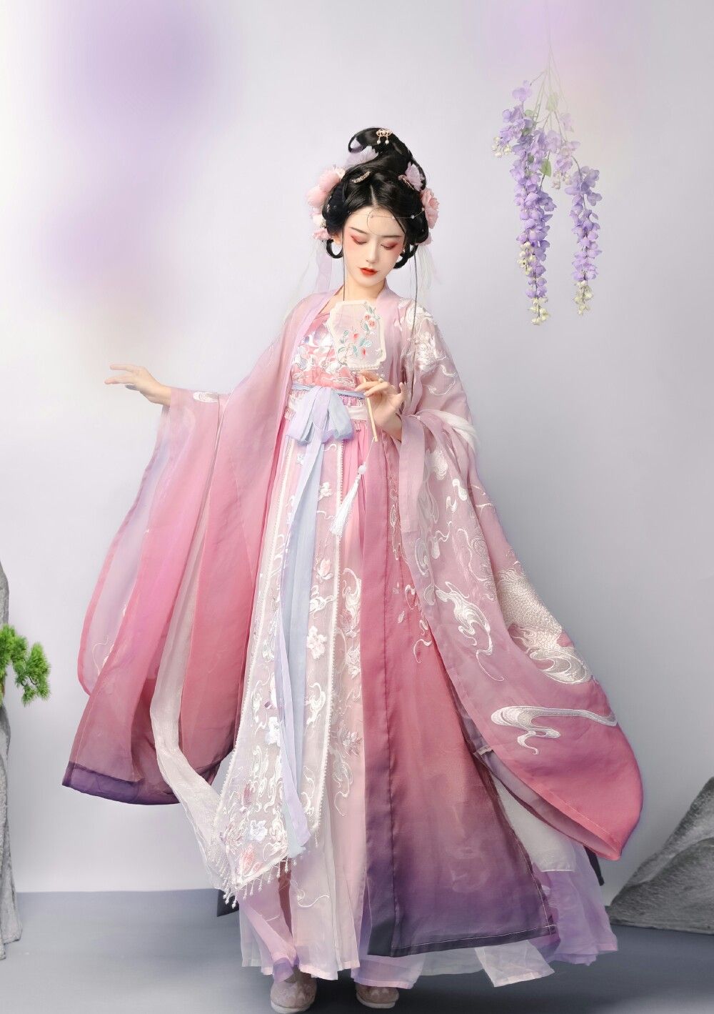 Summer in the Spotlight:Little Girls Chinese Cheongsam Fashion Trends