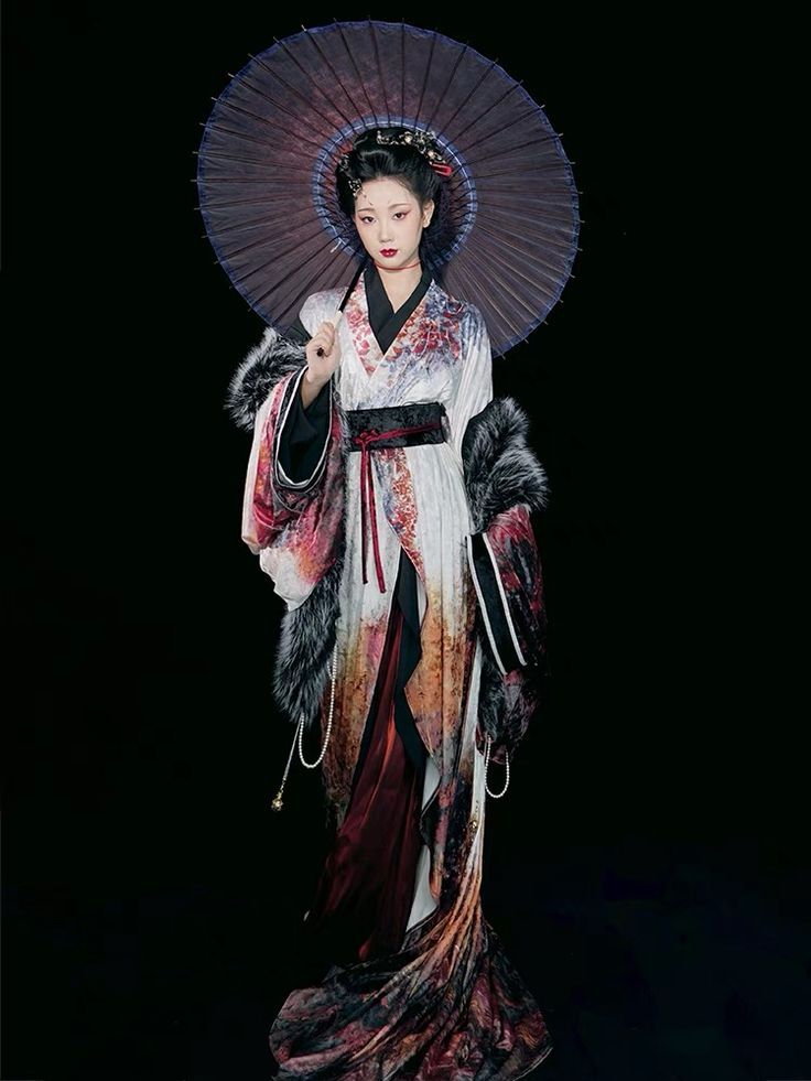 Embracing the New Sino-Chic:The Revival of the Ma mian Skirt in Modern-Day Dress Codes Embracing the New Sino-Chic:The Revival of the Ma mian Skirt in Modern-Day Dress Codes