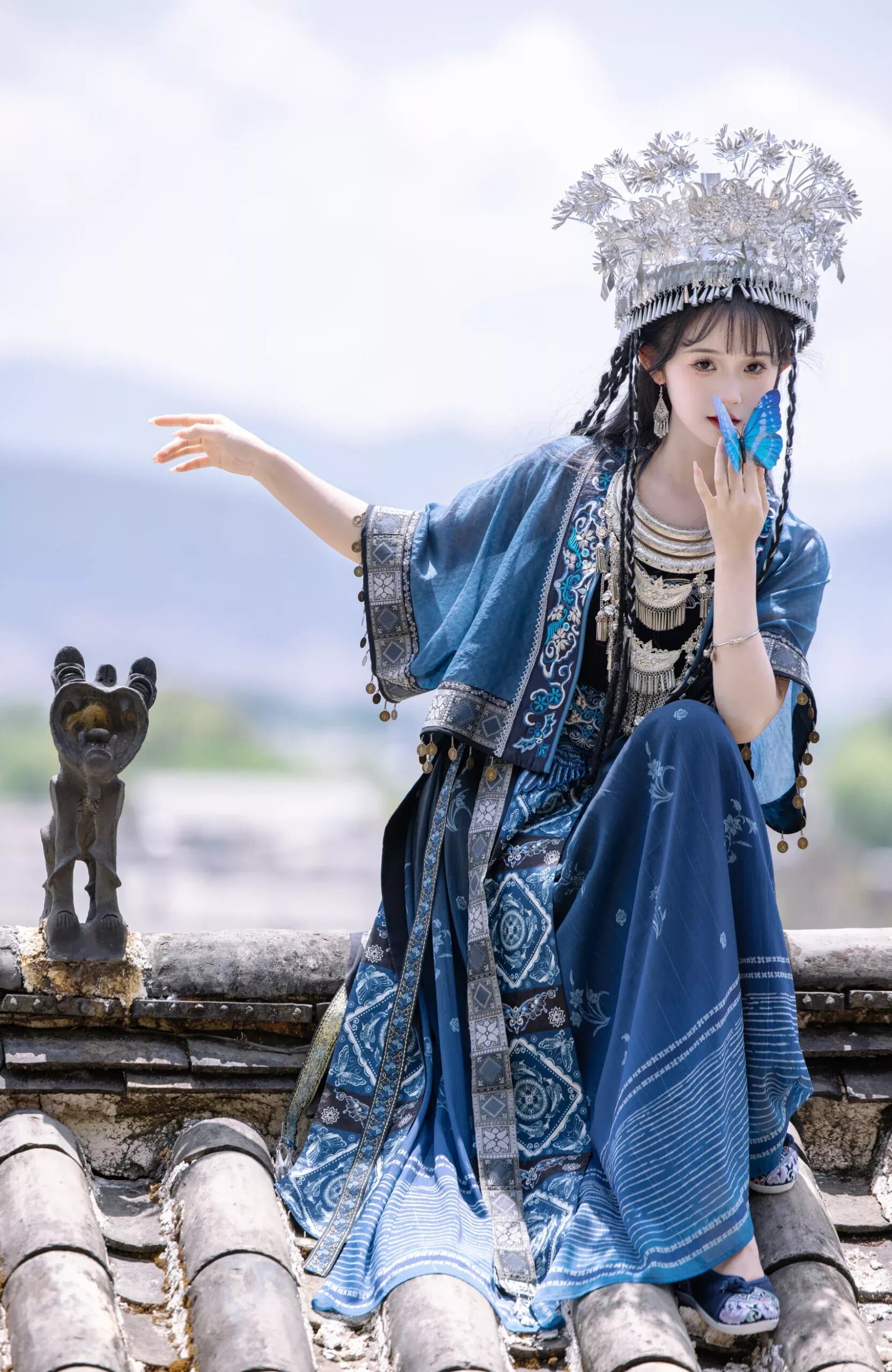 The Charm of Summer in Hanfu Fashion:A Cultural Journey