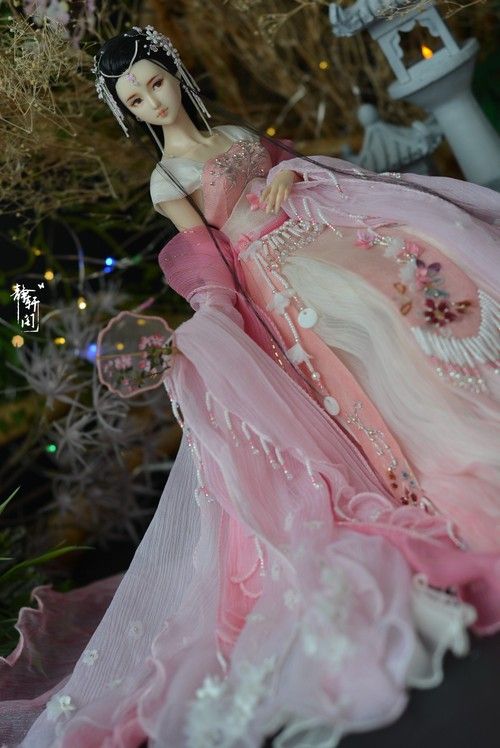 Childrens Cheongsam:The Qīng Dynasty Style Childrens Cheongsam:The Qīng Dynasty Style