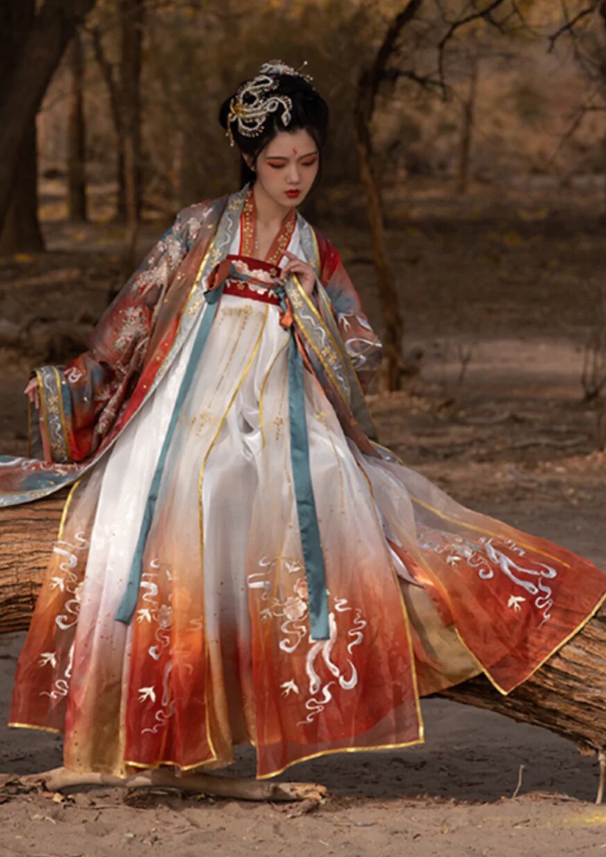 The Splendor of Ming-Style Hanfu in Blue:A Journey Through Traditional Chinese Elegance The Splendor of Ming-Style Hanfu in Blue:A Journey Through Traditional Chinese Elegance