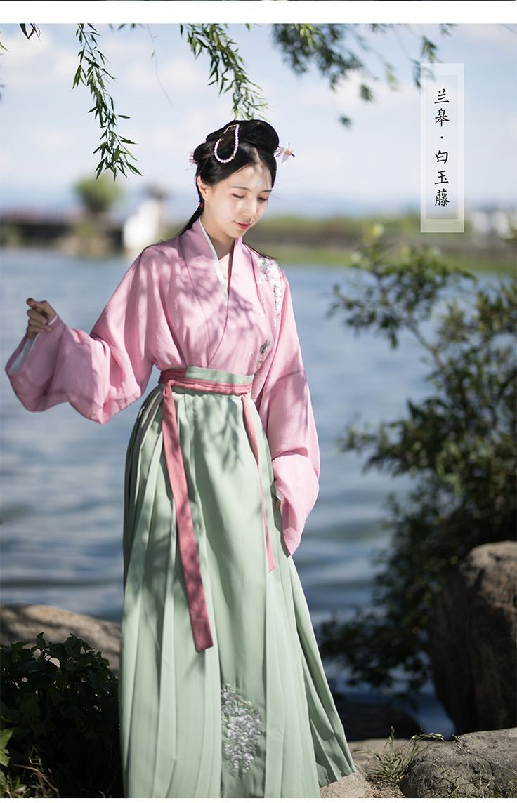 The Rising Popularity of Traditional Hanfu Hair Accessories with Heat-Shrink Technology