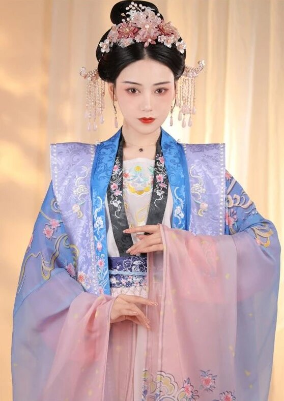 Autumn Winter Hanfu Fashion:Short-Length Womens Hanfu Styles Autumn Winter Hanfu Fashion:Short-Length Womens Hanfu Styles