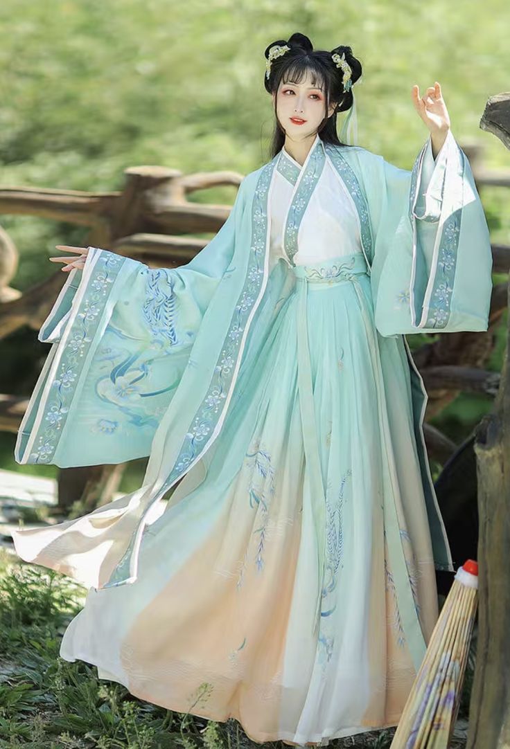 A Little Girl in Traditional Chinese Hanfu Dress:The Charm of Ancient Beauty A Little Girl in Traditional Chinese Hanfu Dress:The Charm of Ancient Beauty