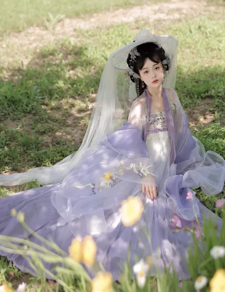 Elastic Silk-Satin Cheongsam:A Blend of Tradition and Modernity