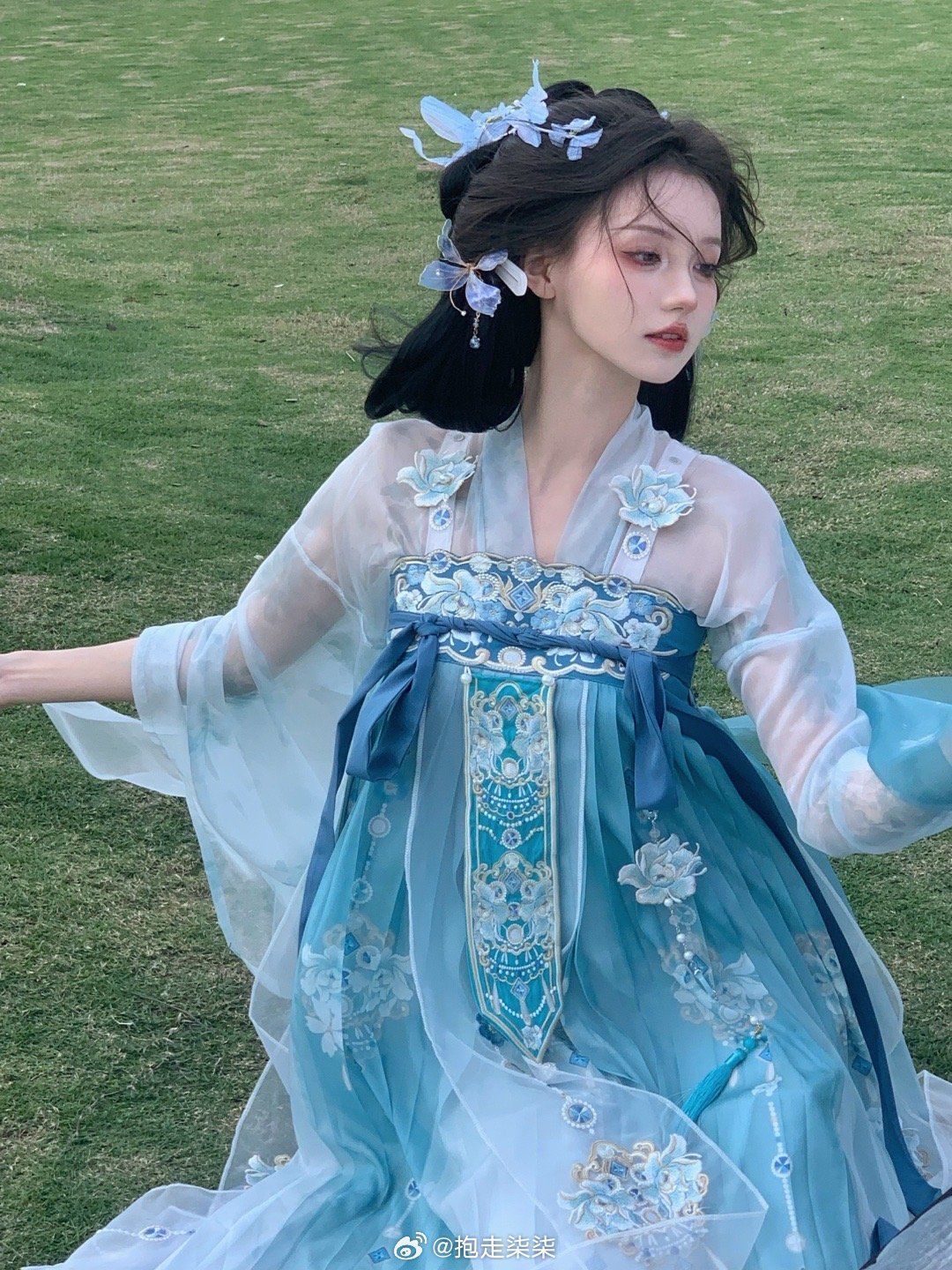 Ink-wash Qipao Dance Costumes:Embodying Traditional Chinese Artistry Ink-wash Qipao Dance Costumes:Embodying Traditional Chinese Artistry