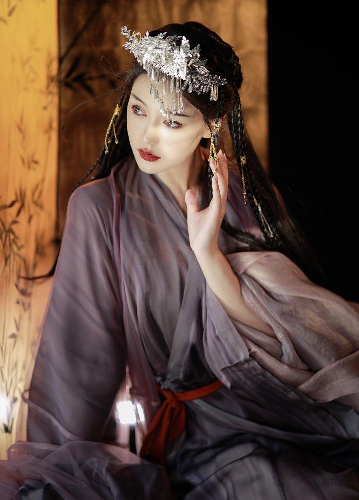 Embracing the Past in a Feminine Peach-Pink Tangzhuang Chinese Style Womens Clothing