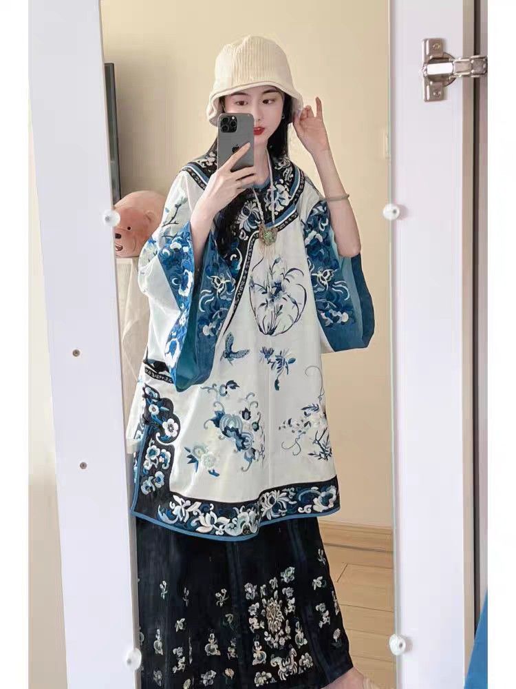 Neo-Chinese Stylish Revival:The Evolution of Qipao into a Modern-Day Cheongsam Dress for Women Neo-Chinese Stylish Revival:The Evolution of Qipao into a Modern-Day Cheongsam Dress for Women