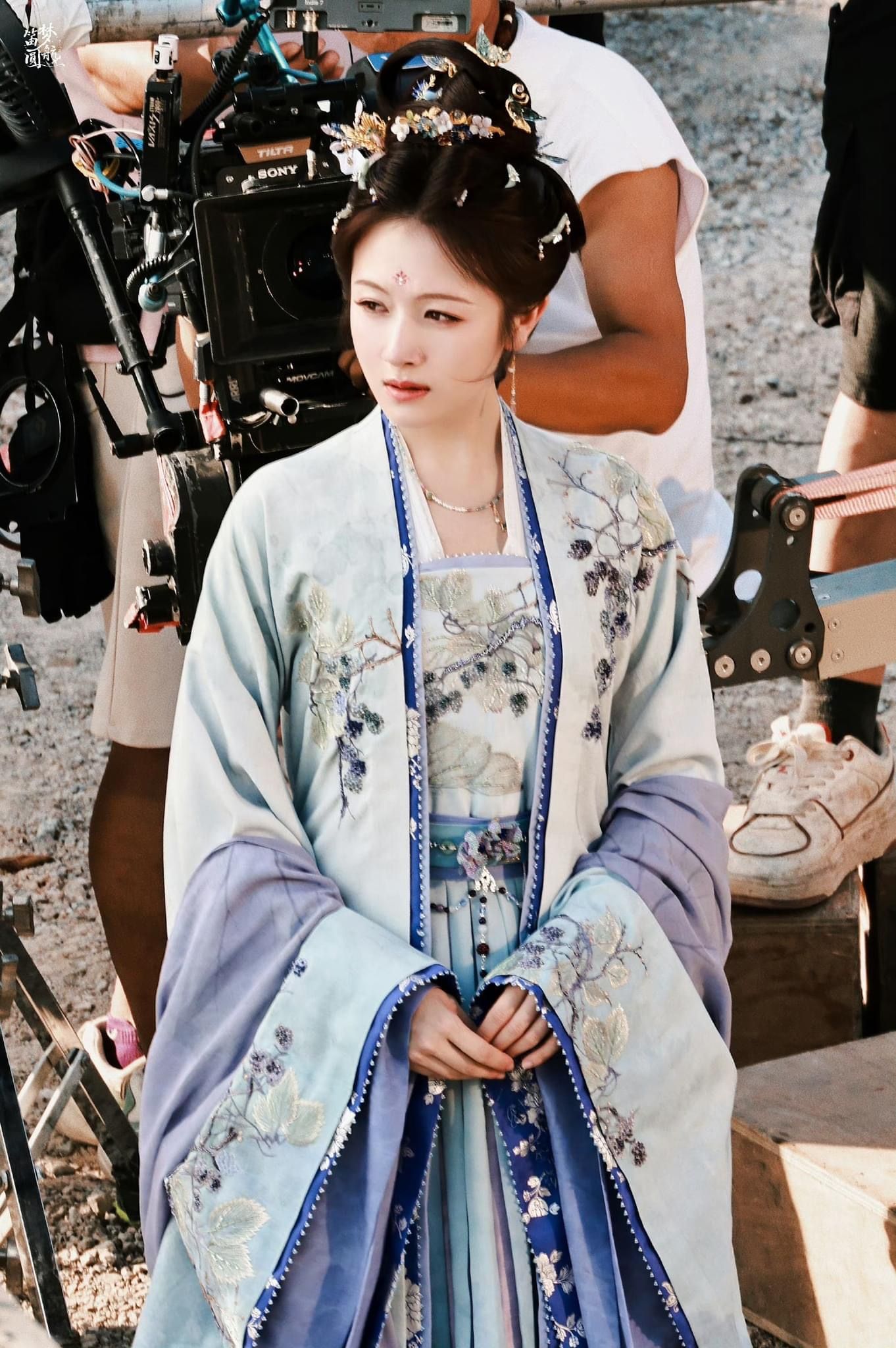 Elegant Summer Hanfu for Women:A Blend of Ancient Charm and Modern Comfort Elegant Summer Hanfu for Women:A Blend of Ancient Charm and Modern Comfort