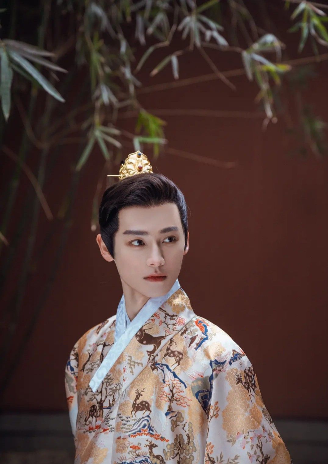 The Evolution of Cheongsam:Shortened Qipao for Modern Summer