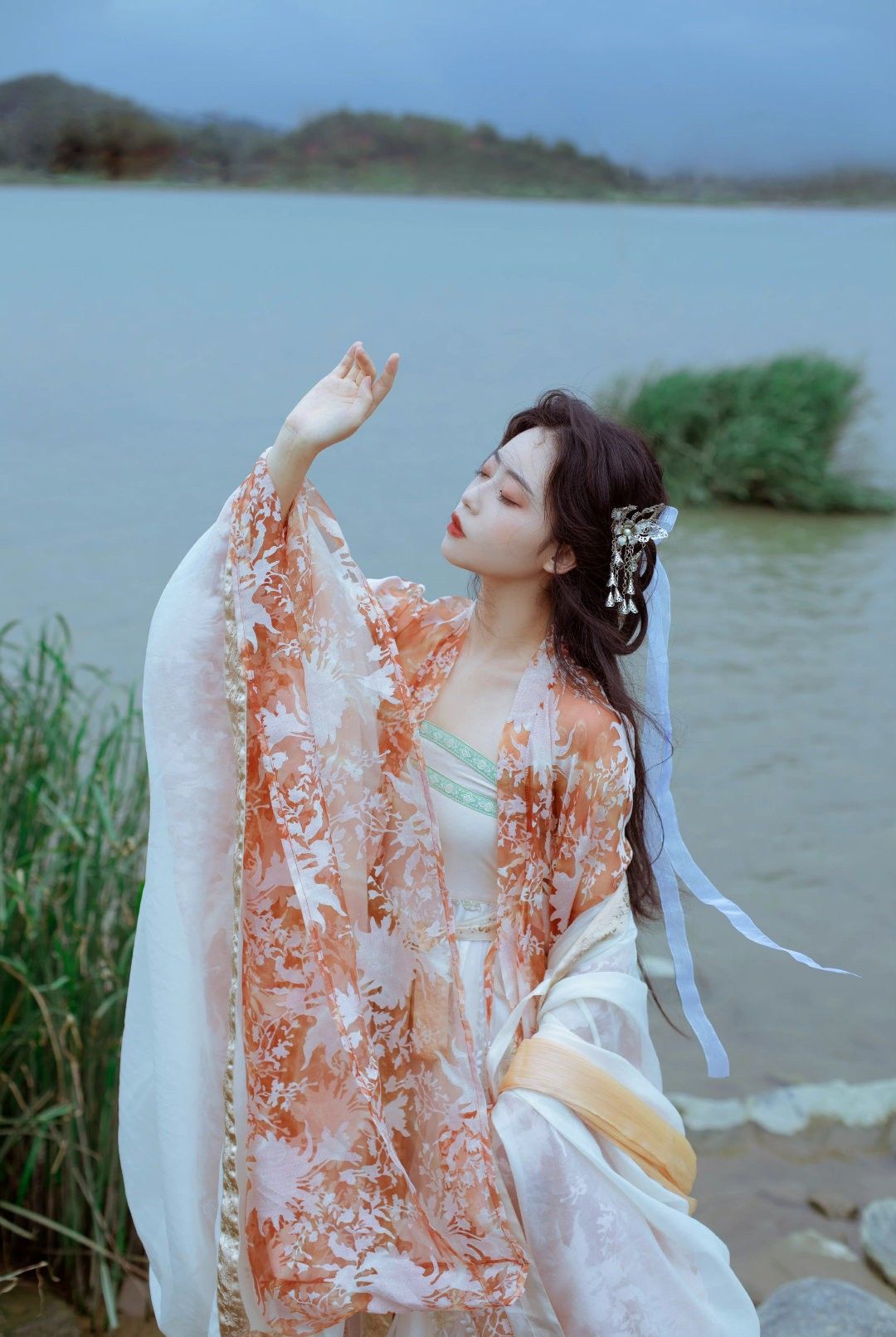 Womens Fashion 2025:The Rise of New-Style Tang Costumes
