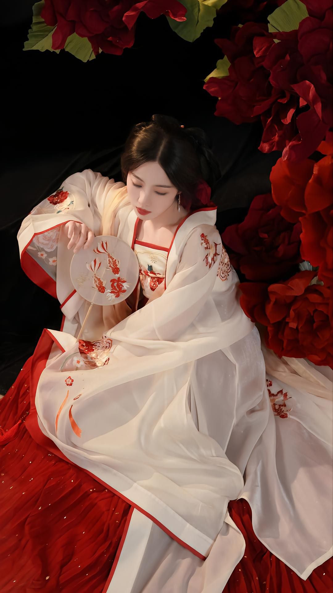 The Dominant Dark Femme Fatale in Hanfus Shadow:A Tale of Imperial Power and Enchanting Sorcery The Dominant Dark Femme Fatale in Hanfus Shadow:A Tale of Imperial Power and Enchanting Sorcery