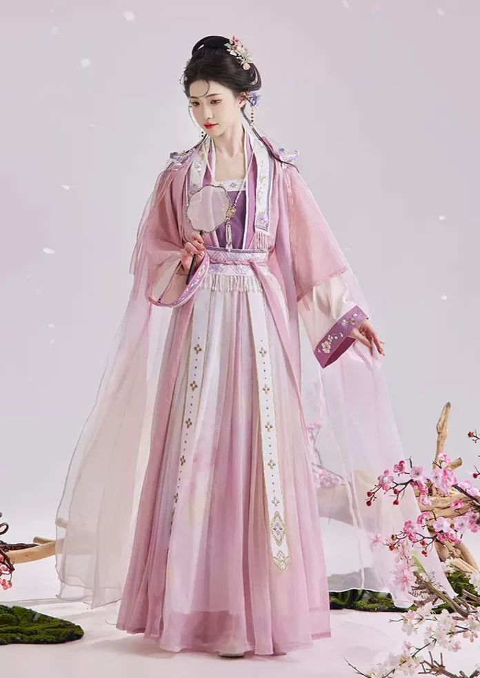 Long-Sleeved Cheongsam Walk with Elegance