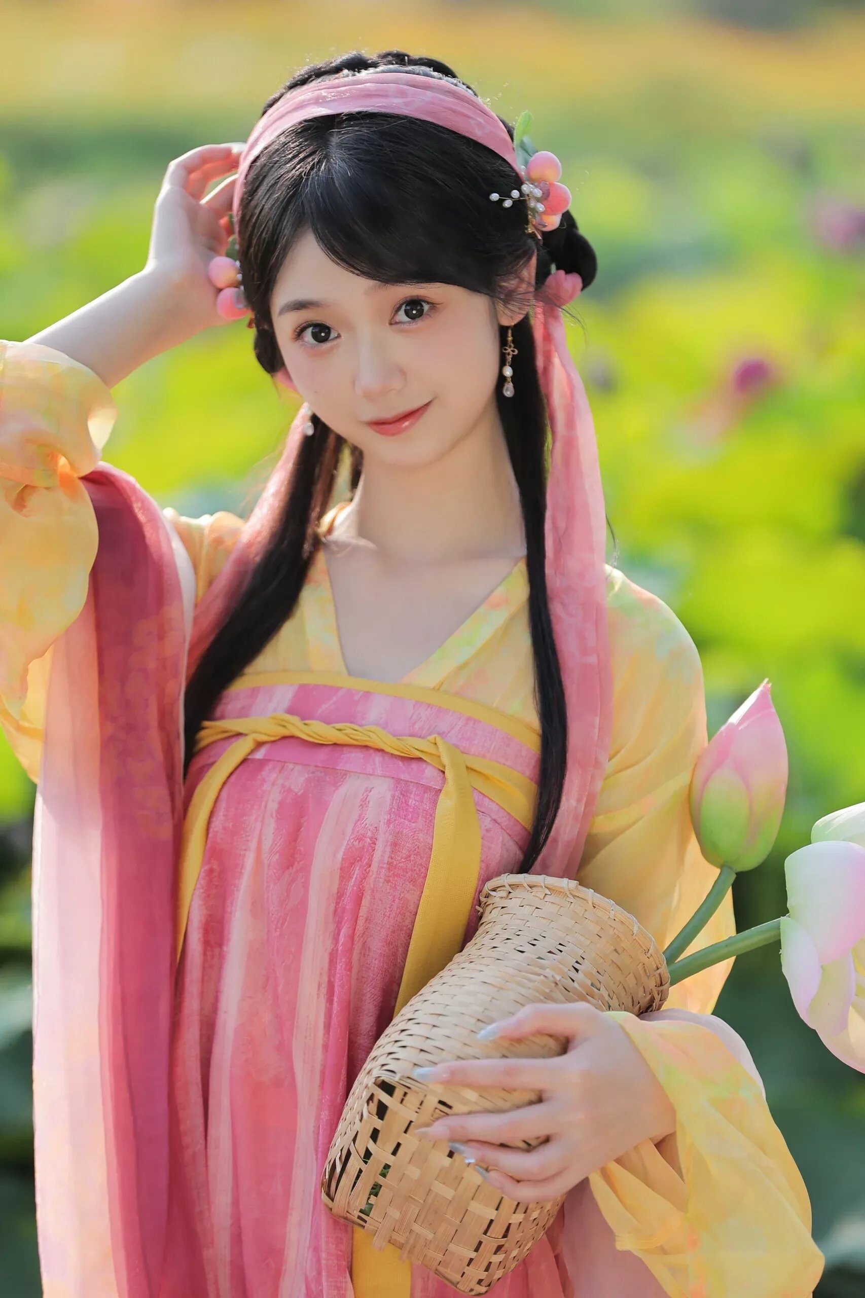 Qin Cheng Ge Original Hanfu Clothing Store:Preserving Traditional Elegance Qin Cheng Ge Original Hanfu Clothing Store:Preserving Traditional Elegance
