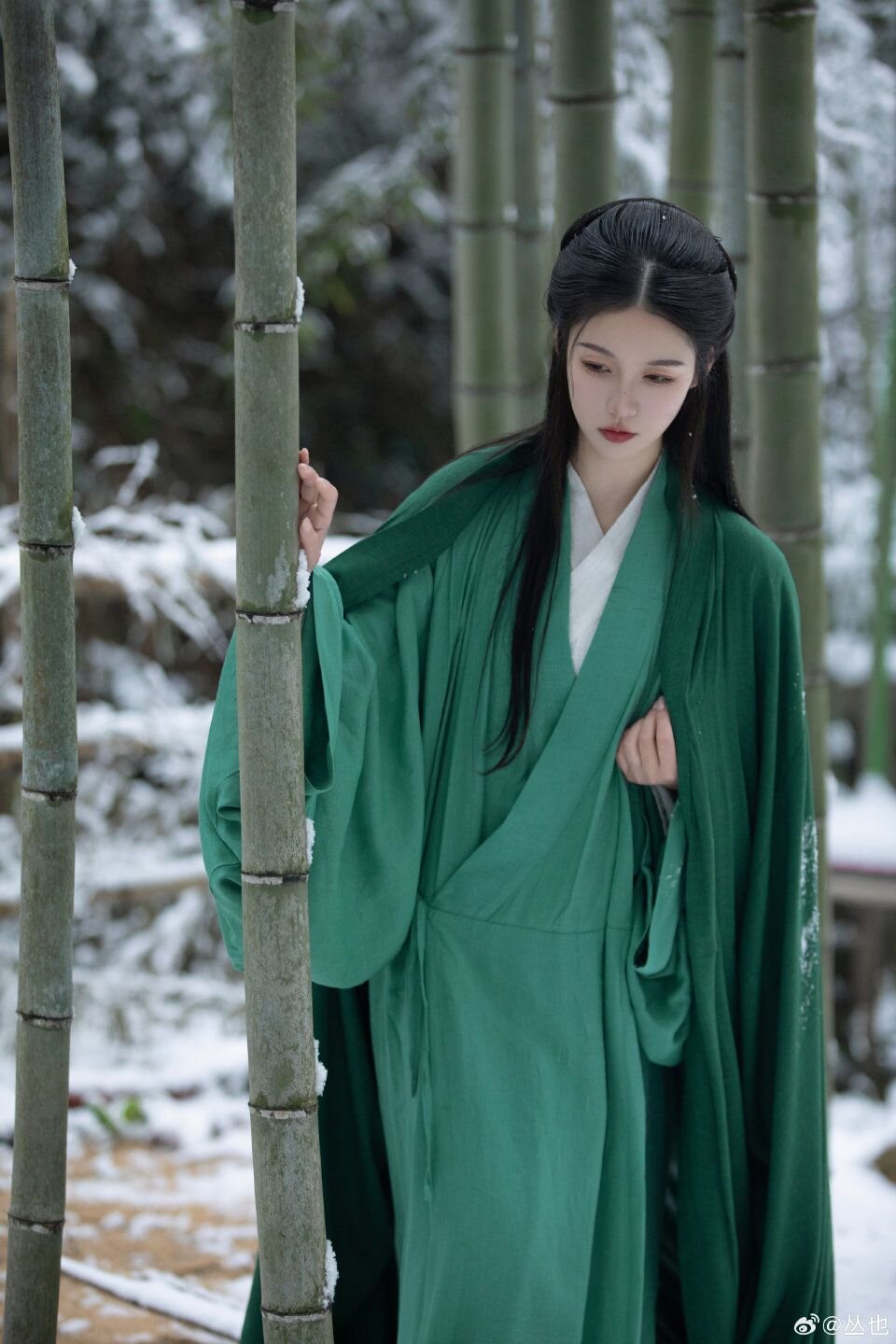 The Enchantment of Traditional Hanfu Sleepwear:A Journey into the World of Alluring Transparency The Enchantment of Traditional Hanfu Sleepwear:A Journey into the World of Alluring Transparency