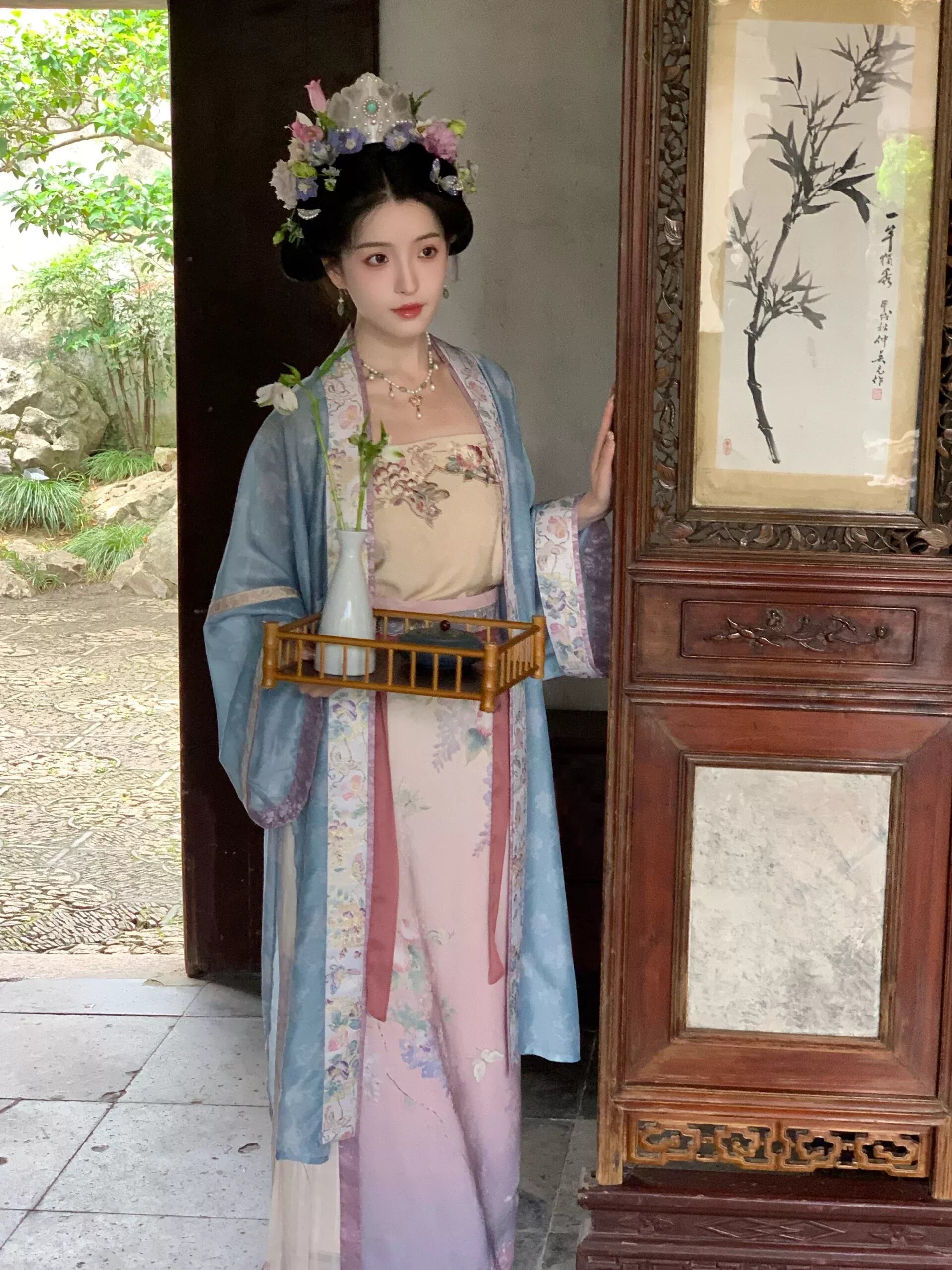 The Rise of Hanfu Hairpins:Embracing Traditional Chinese Elegance The Rise of Hanfu Hairpins:Embracing Traditional Chinese Elegance