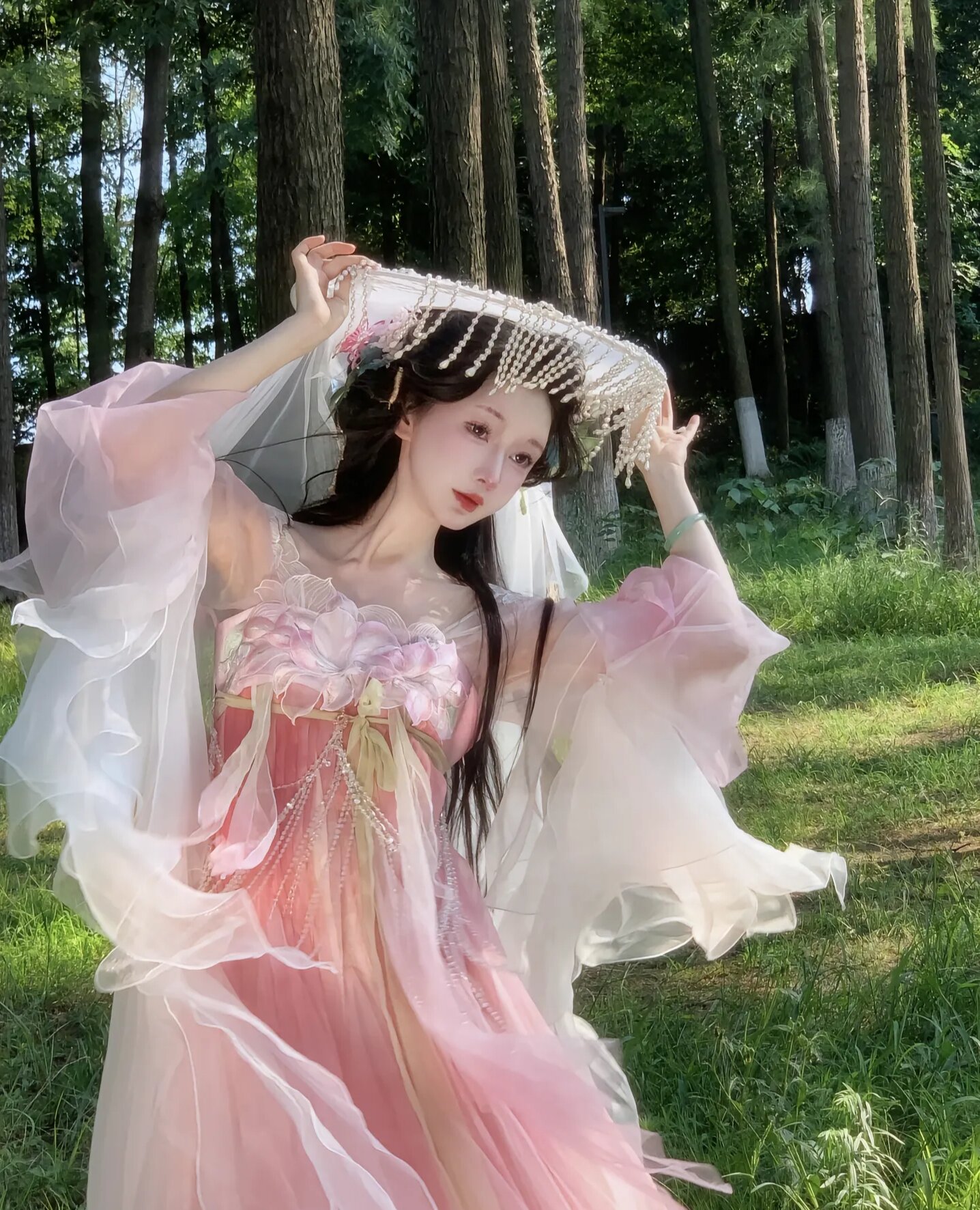 The Journey of Fengxi Original Hanfu Studio Embracing Traditional Elegance in Modern Times