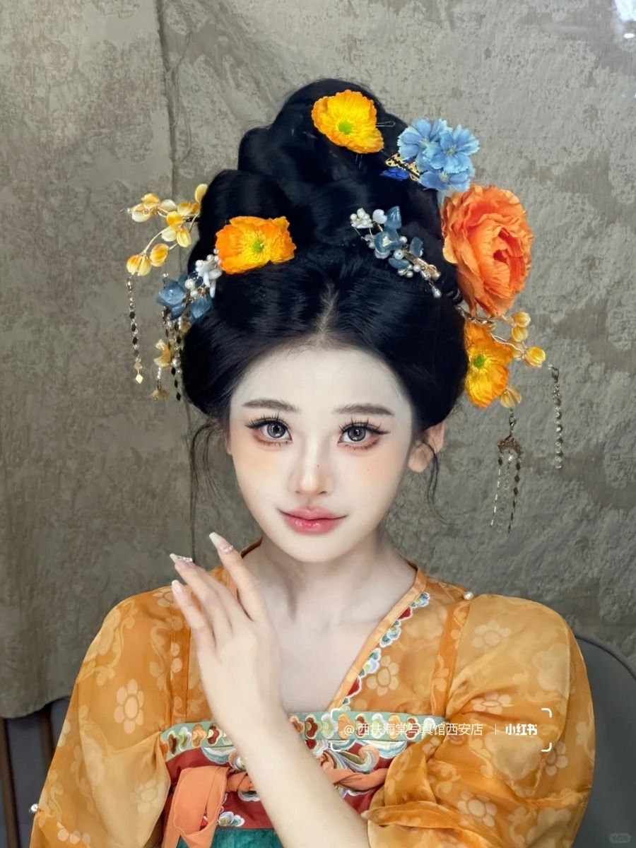 Girl Child in a Horseface Skirt and Blouse:A Fashionable Tale