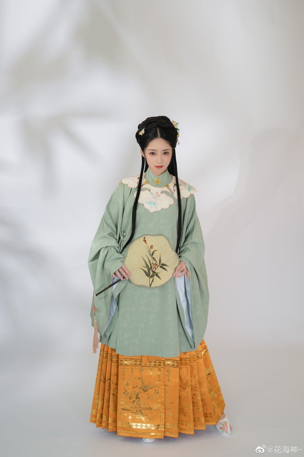 Childrens Fashion:The New Wave of Cheongsam Shoes and Dress Coordination Childrens Fashion:The New Wave of Cheongsam Shoes and Dress Coordination