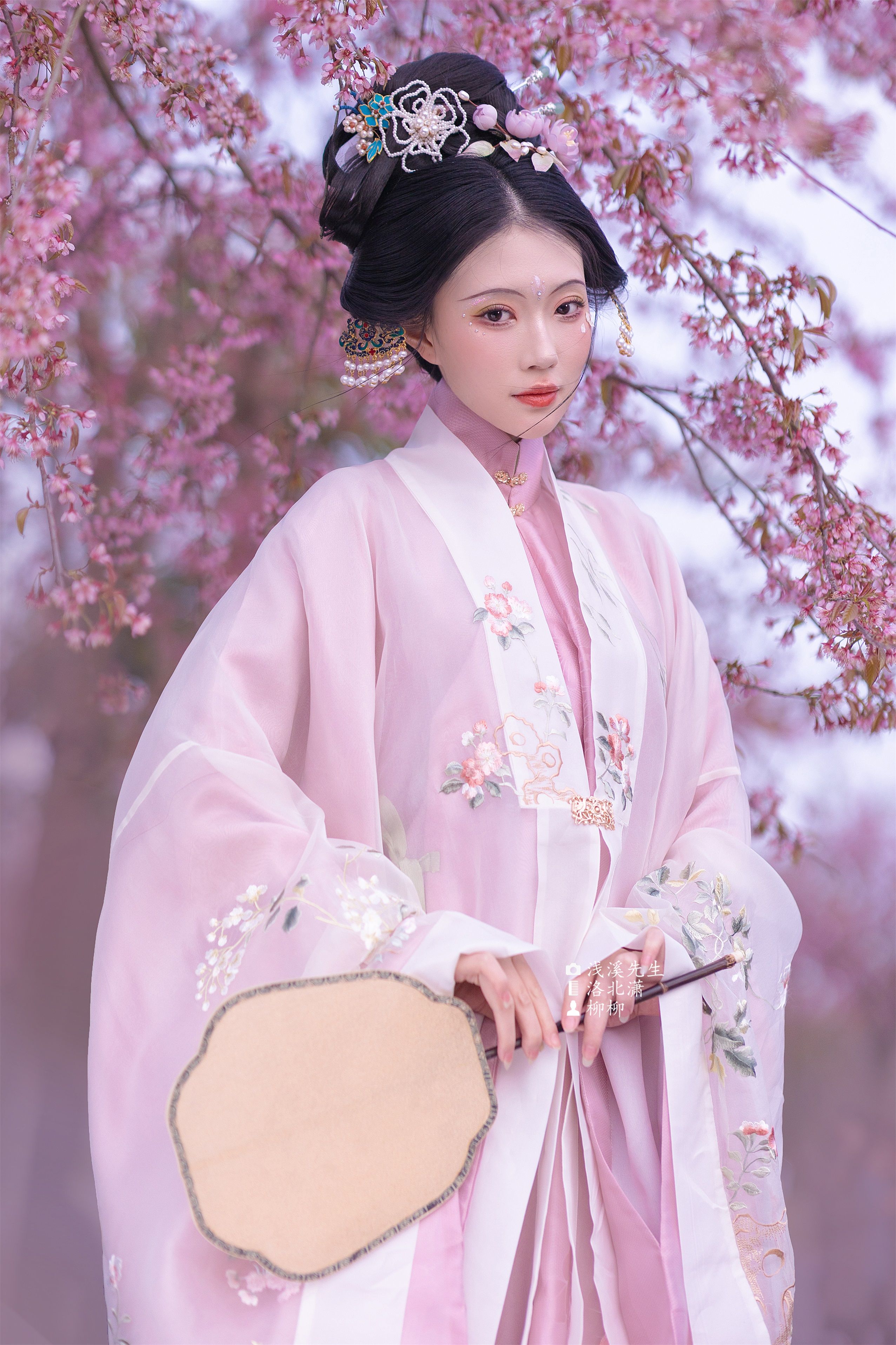 Chinese-Style Childrens Cheongsam for Girls:A Pure Cotton Journey into Traditional Elegance