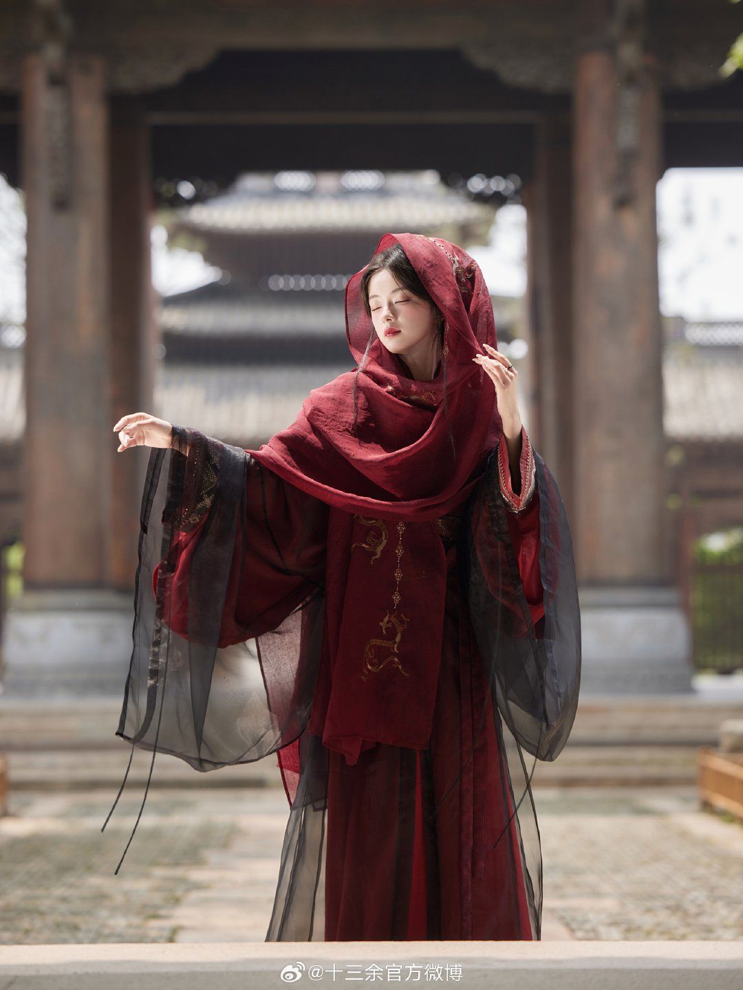 Authentic Hanfu at the Official Flagship Store Authentic Hanfu at the Official Flagship Store