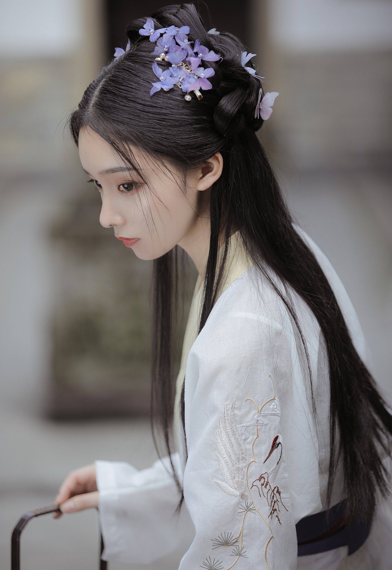 Mini-Sized Autumn Winter Hanfu Horseback Skirt:The Charm of Traditional Chinese Fashion Mini-Sized Autumn Winter Hanfu Horseback Skirt:The Charm of Traditional Chinese Fashion