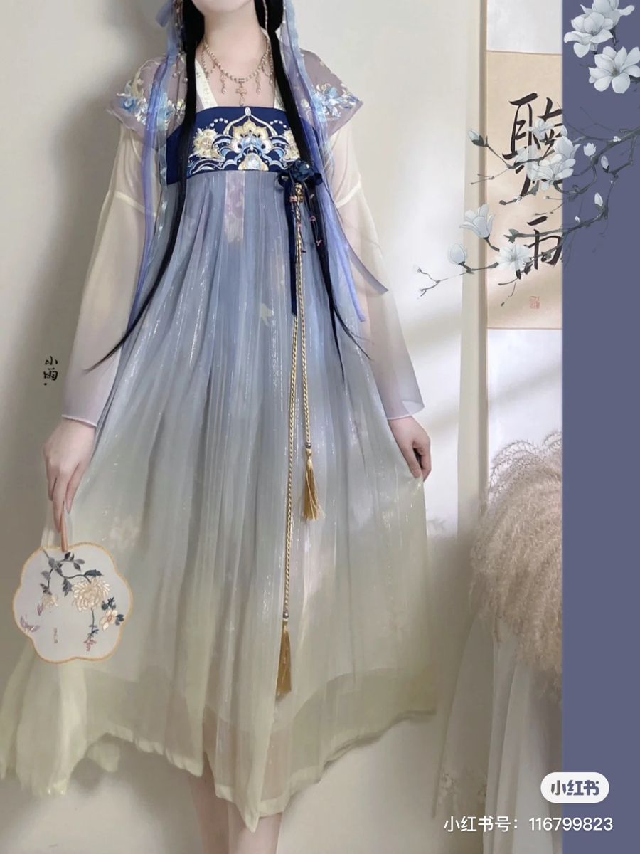 Childrens Thickened Hanfu Hooded Robes:A Blend of Tradition and Comfort Childrens Thickened Hanfu Hooded Robes:A Blend of Tradition and Comfort