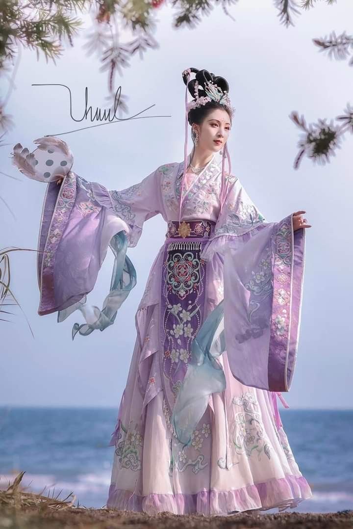 Winter Childrens Hanfu Skirt Fashion:A Guide to Stylish and Comfortable Hanfu for Girls