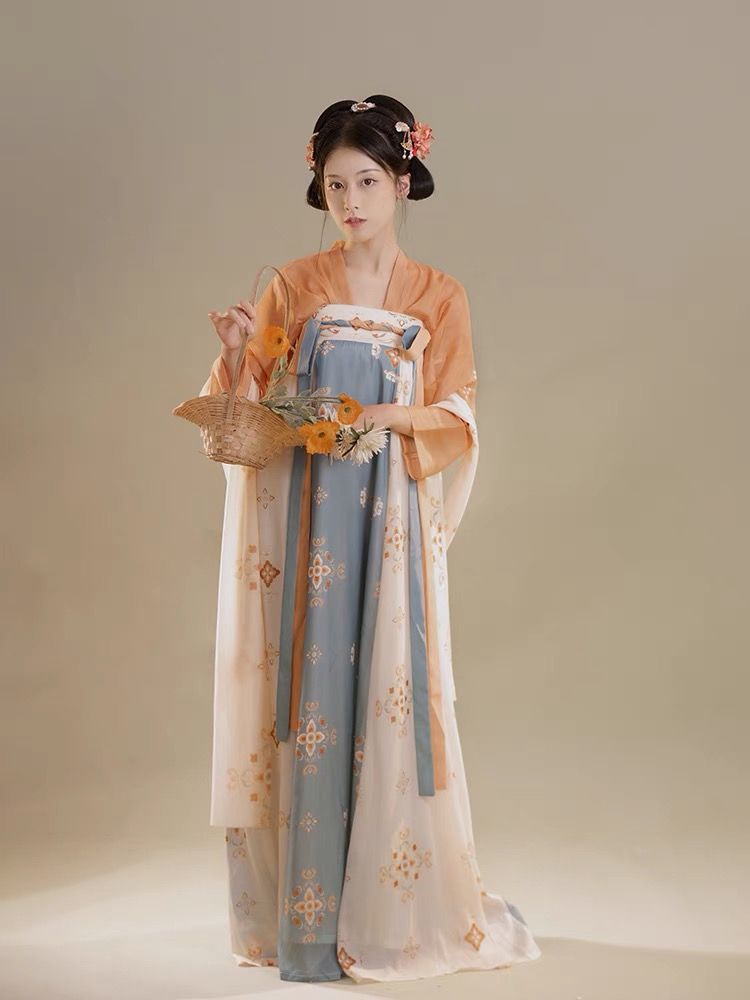 Blue Cheongsam Kids:A Glimpse into the Traditional Charm of the Chinese Republic Era Blue Cheongsam Kids:A Glimpse into the Traditional Charm of the Chinese Republic Era