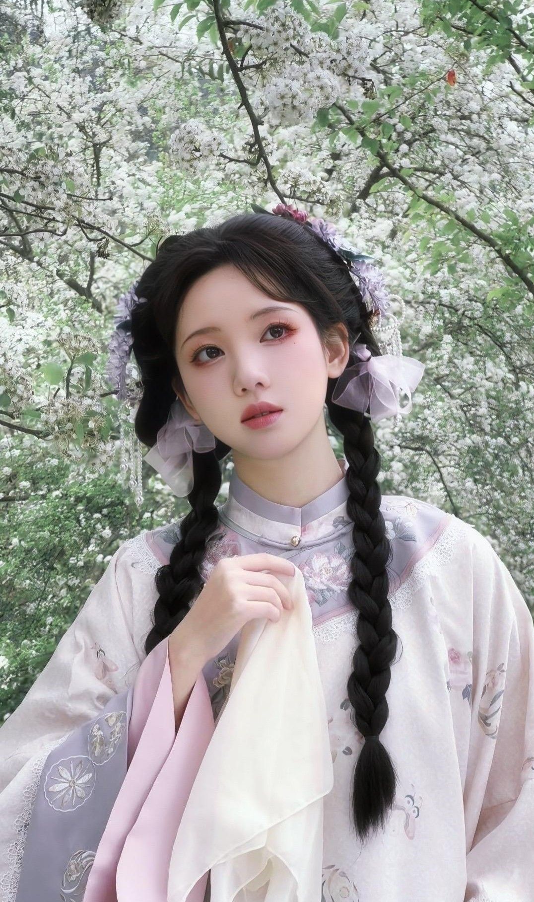 Winter Fashion:The Rise of Hanfu Womens Shoes